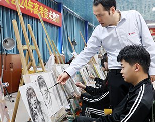 最后两周!郑州商专2024年高考美术集训争分夺